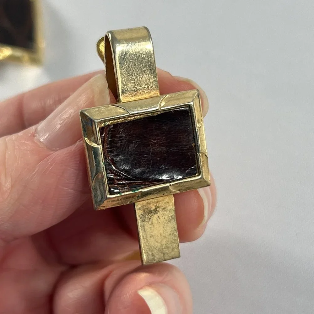 Vintage Wales Cuff Links Tie Tack Metal Textured Gold Tone Squared Leather Set